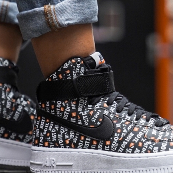 Nike Air Force 1 "Just Do It" LV8 Basketball Shoes size 7.5 for Women